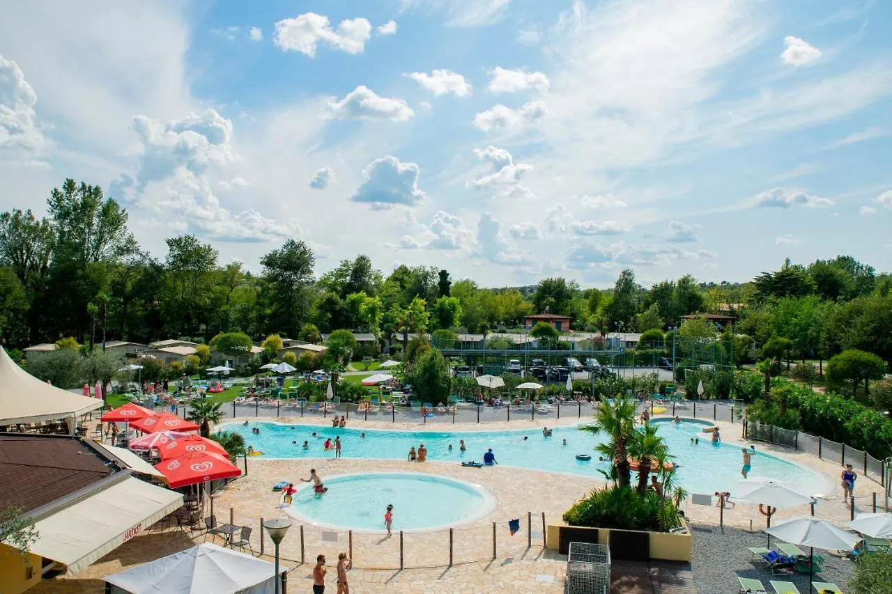Albatross Mobile Homes On Camping Baia Verde Manerba del Garda